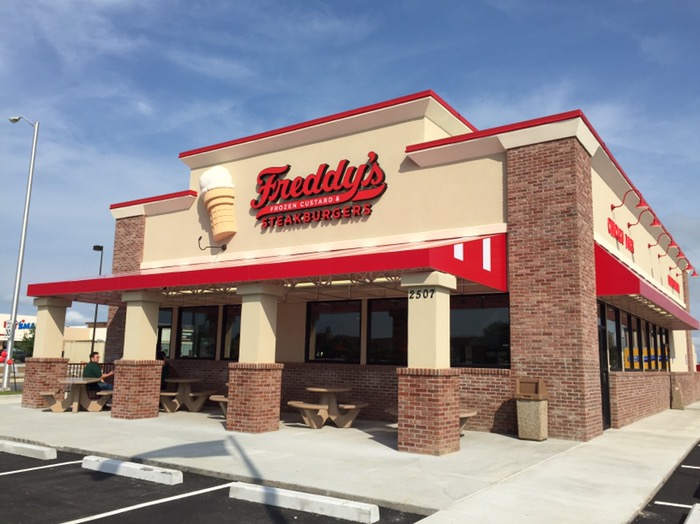 Freddy s Steakburgers Opens Tomorrow Developing Lafayette