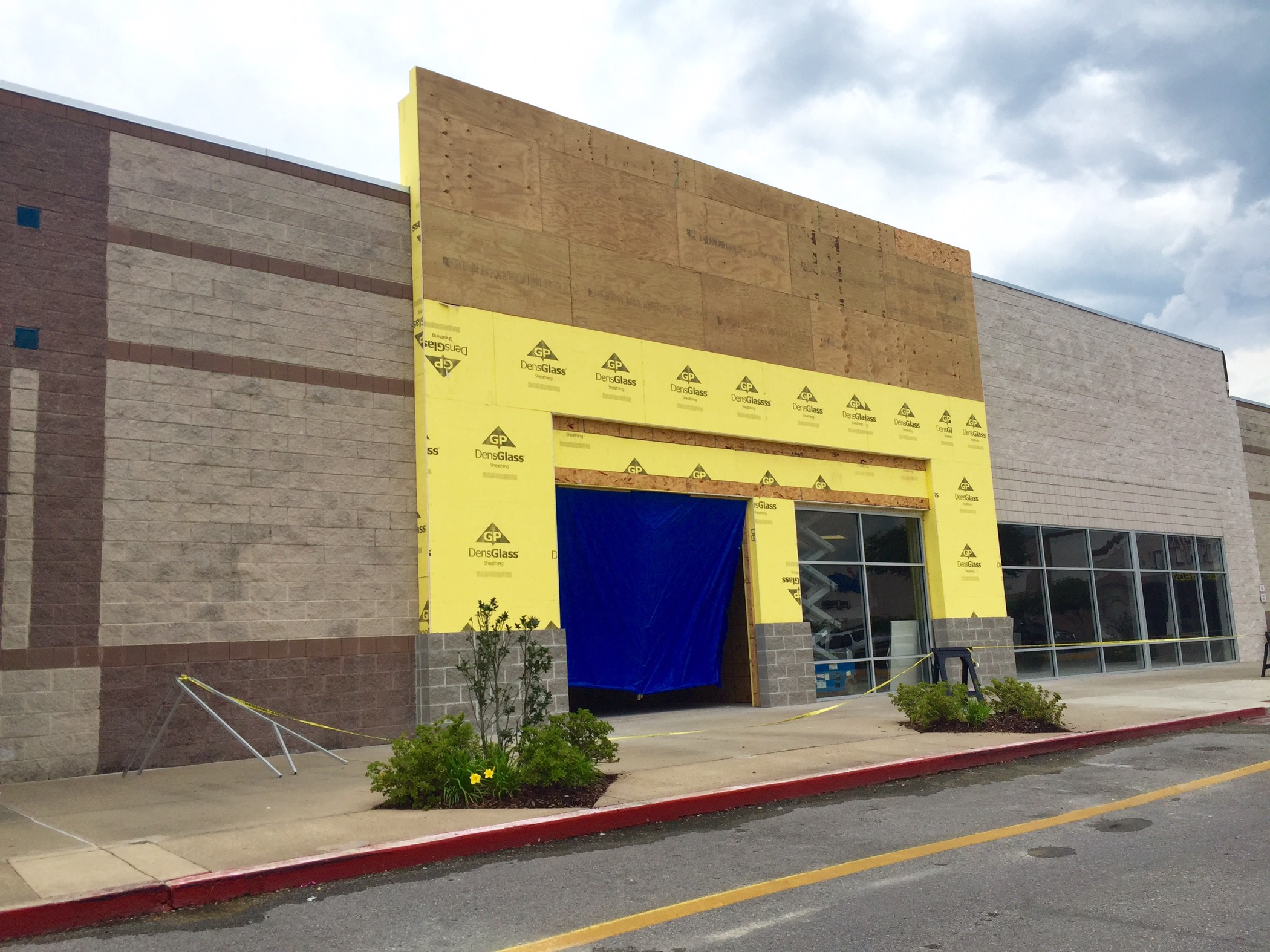 New Party City Location? Developing Lafayette