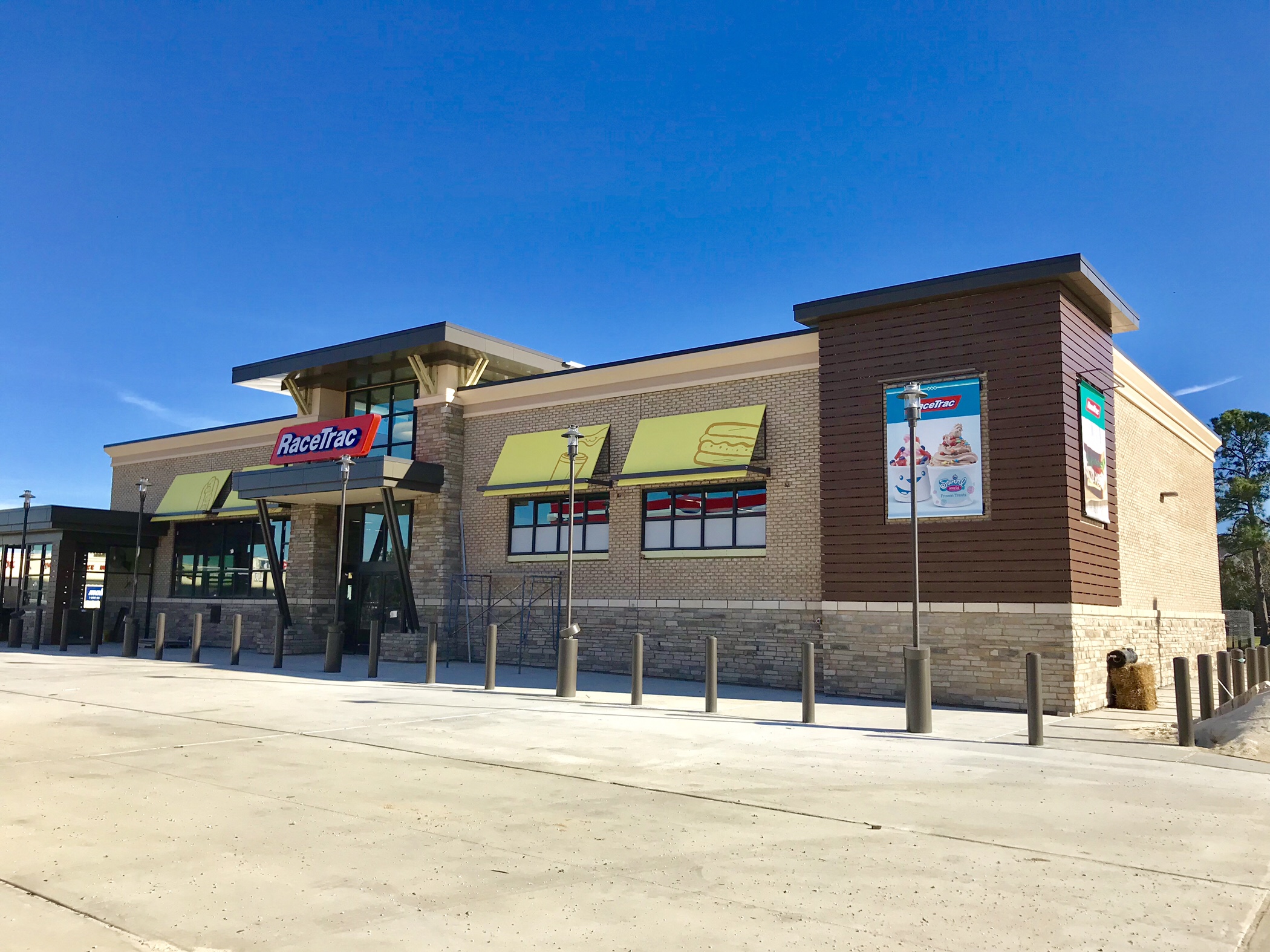 RaceTrac Is Finally Happening At Louisiana Ave. & I10 Developing