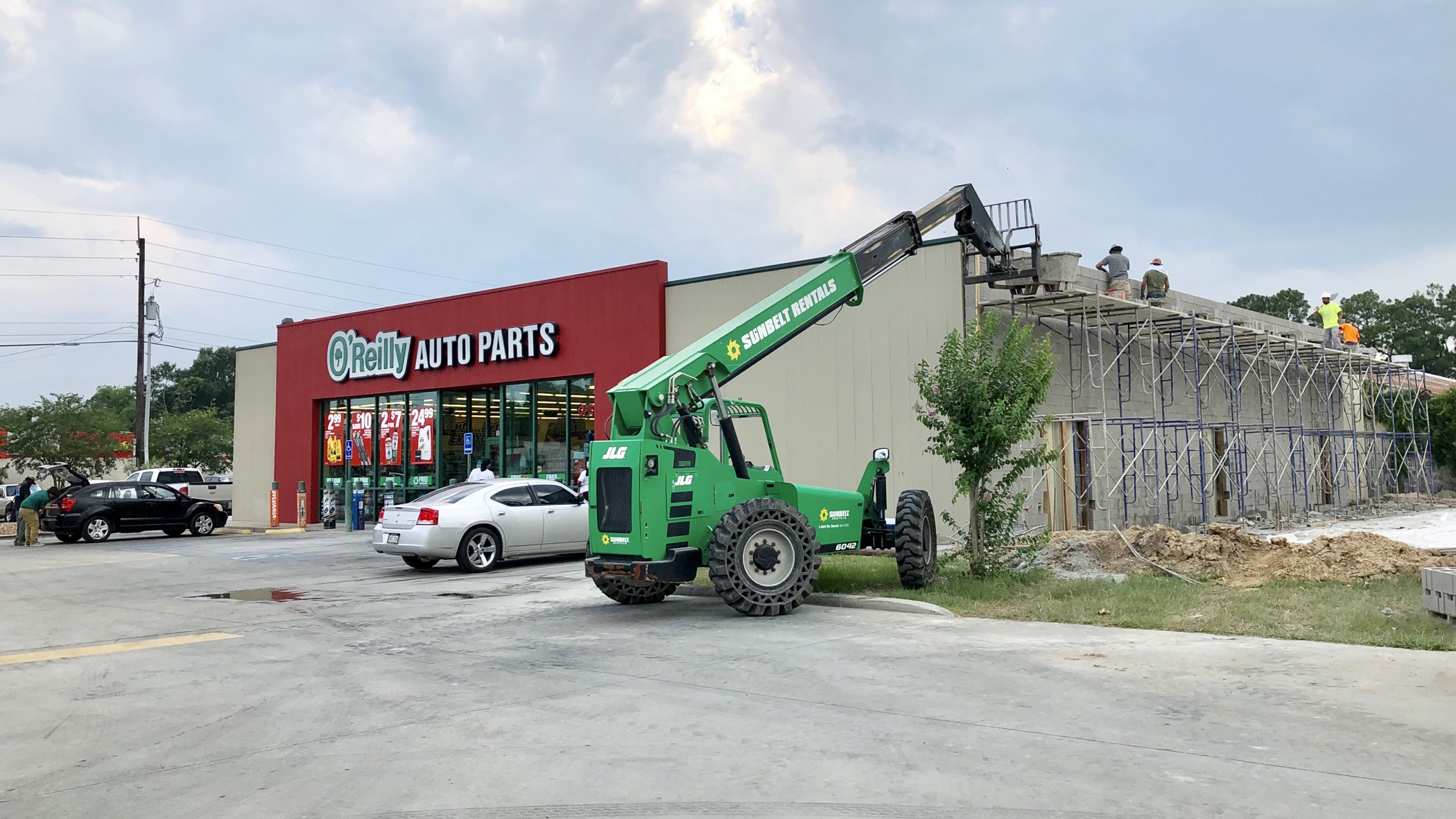 O Reilly Auto Parts Regional Hub Is Relocating To N University Ave In Lafayette Developing Lafayette