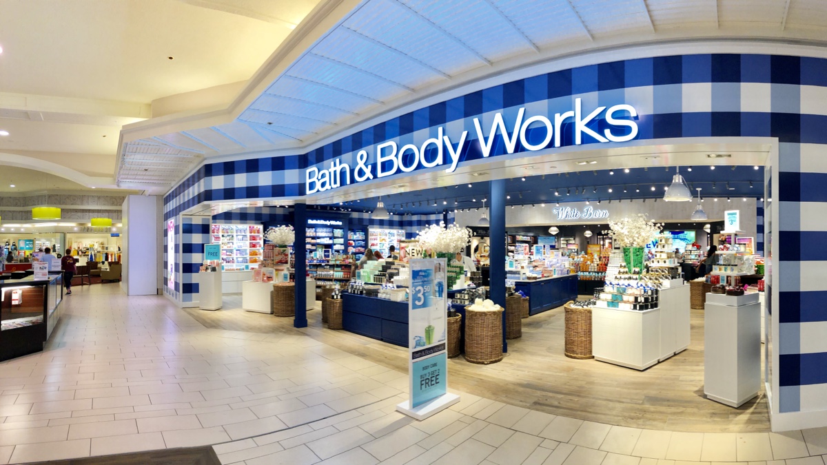 Bath & Body Works, White Barn, Now Open And It Is Nice! – Developing