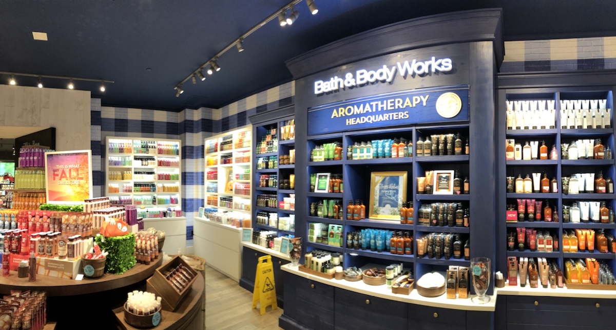 Bath & Body Works, White Barn, Now Open And It Is Nice! Developing