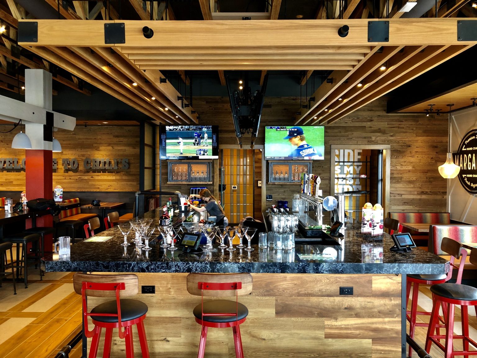Inside of Chili’s’ New Ambassador Location, Now Open – Developing Lafayette