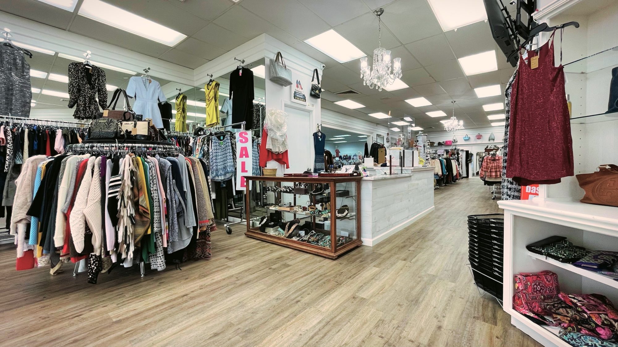 The Clothing Loft, Women's Luxury Consignment Retailer Expansion