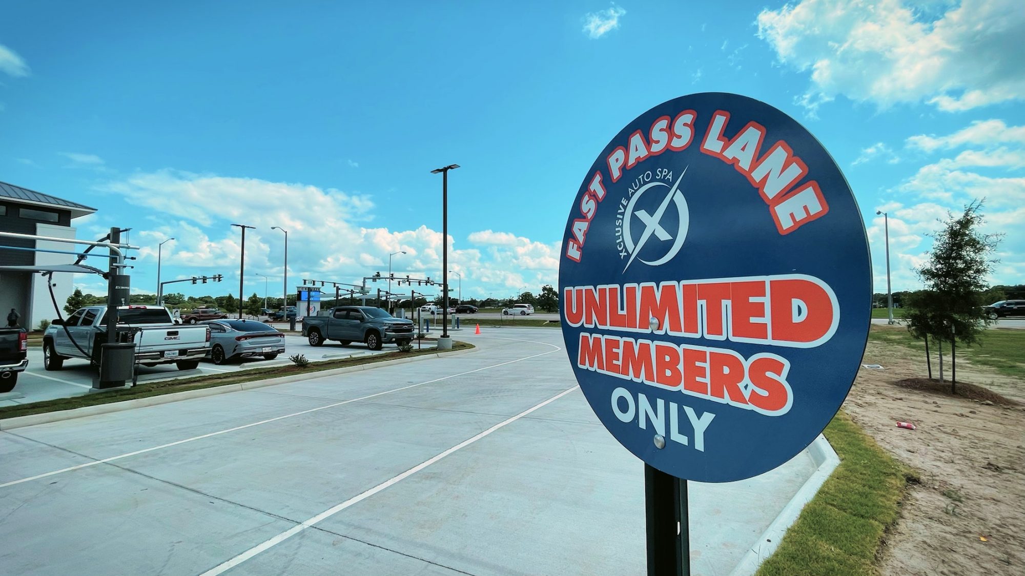 La famiglia car wash