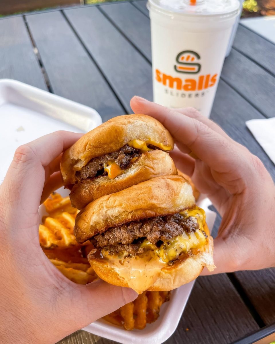 Smalls Sliders: Cheeseburger Slider Restaurant