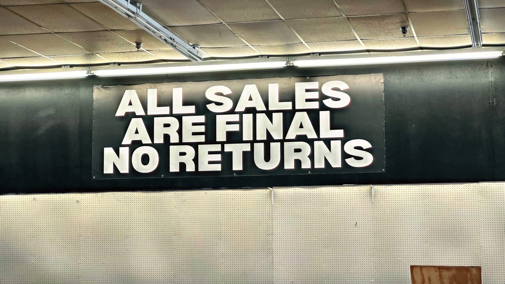 Today's Big Deals, A New Discount Bin-style Store Is Opening Soon In The  Former Party Retail Space At Pinhook & Kaliste Saloom Road. – Developing  Lafayette