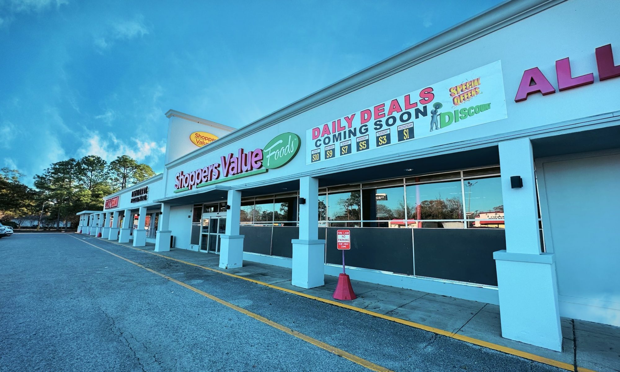 Daily Deals, A New Discount Bin Store Is Taking The Former